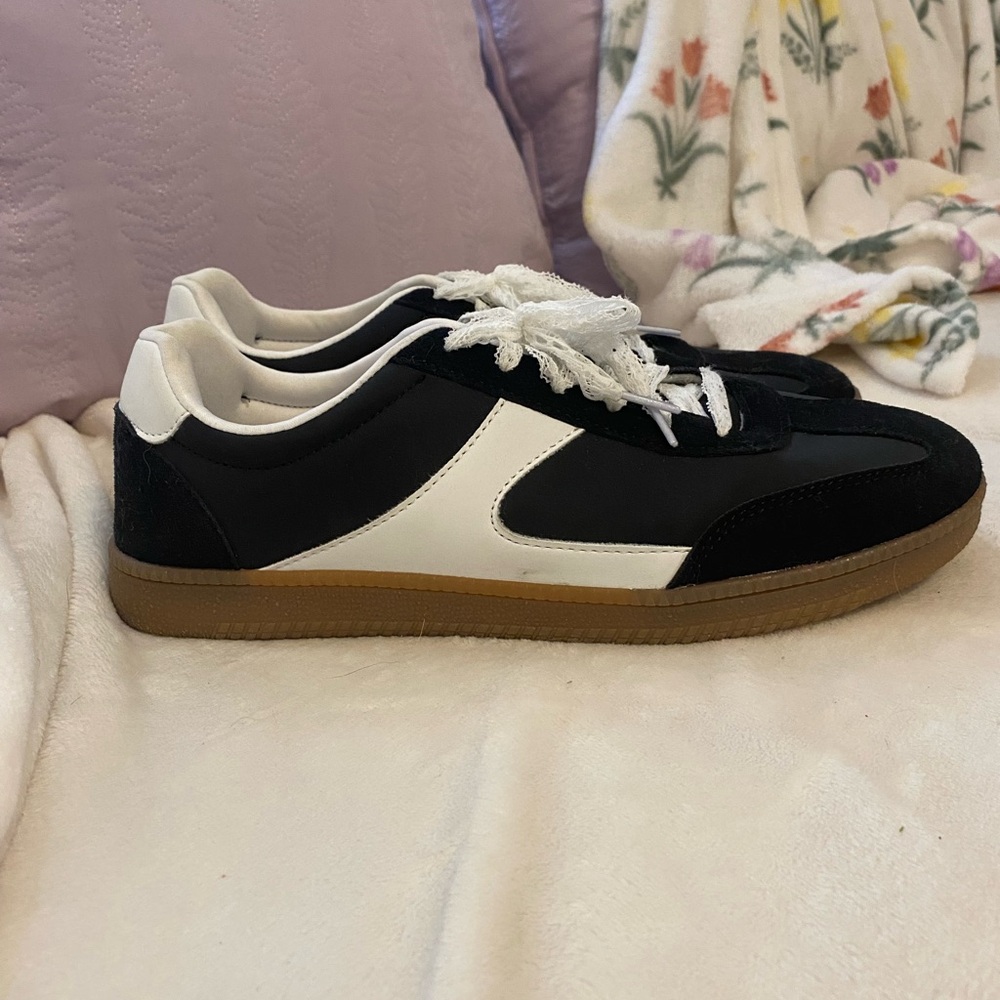 No Boundaries Black and White Sneakers